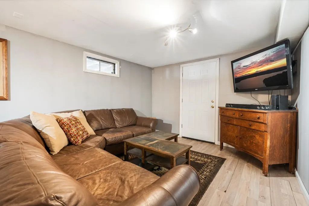 229 Taber Hill Road Vassalboro ME 04989