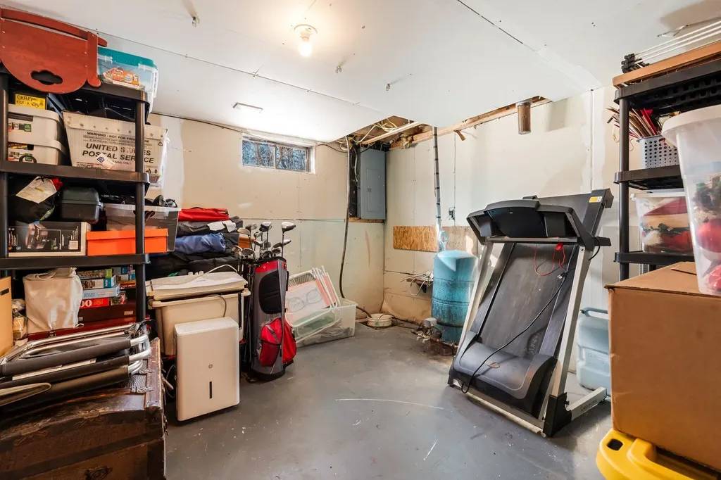 229 Taber Hill Road Vassalboro ME 04989