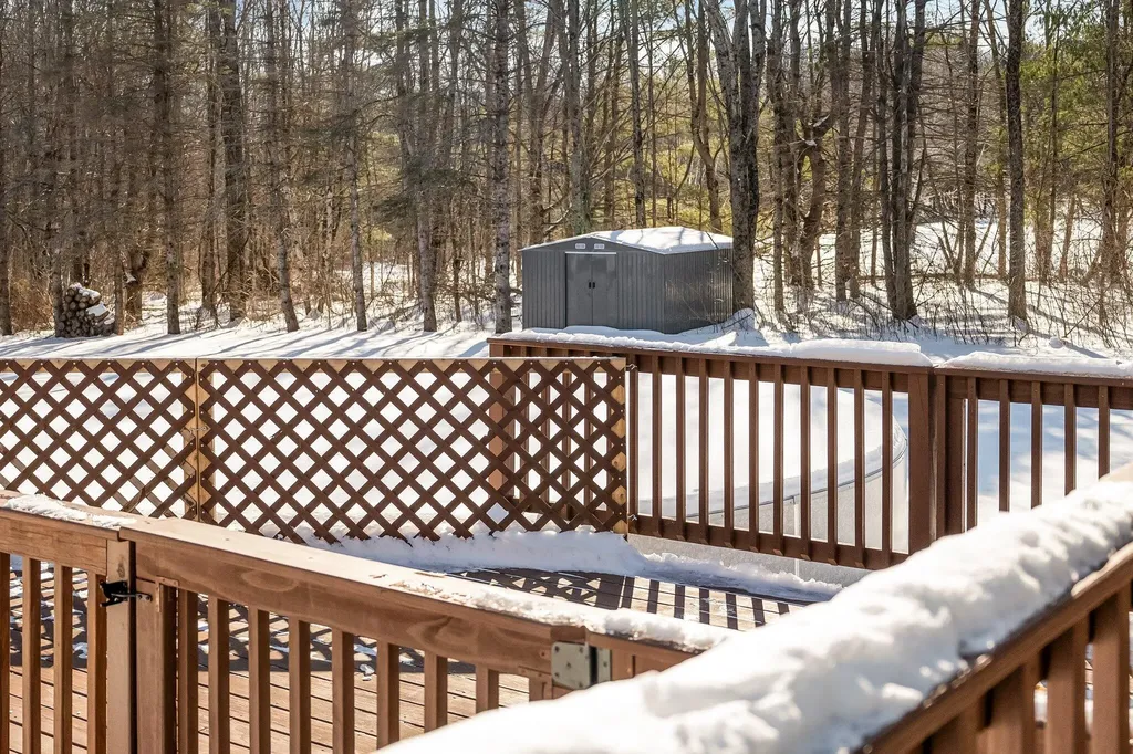 229 Taber Hill Road Vassalboro ME 04989