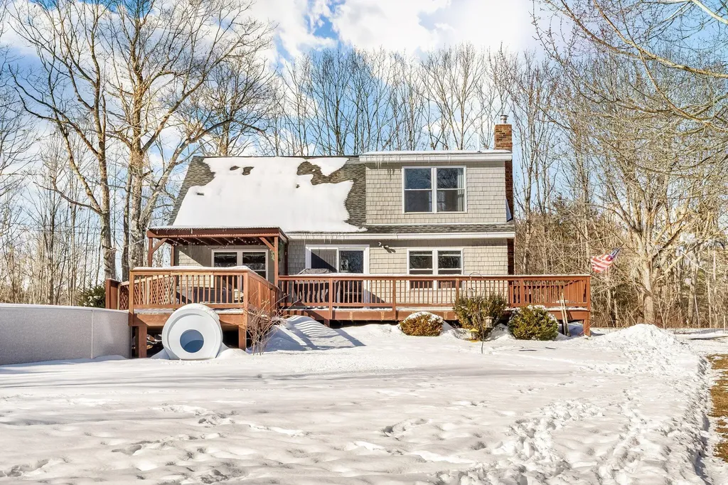 229 Taber Hill Road Vassalboro ME 04989