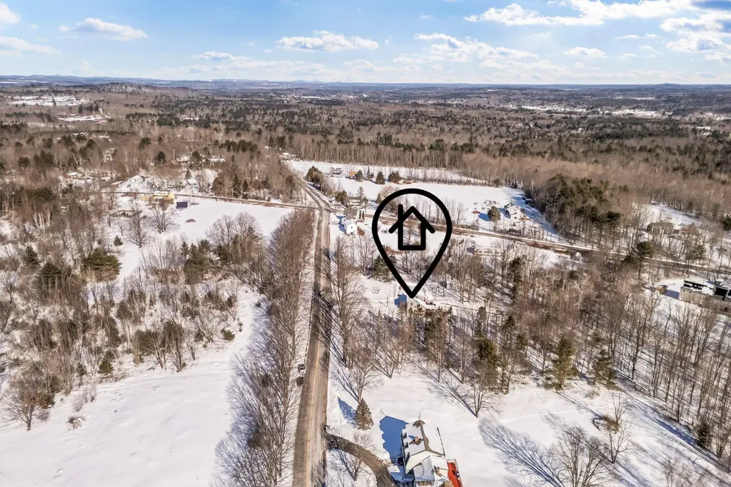 229 Taber Hill Road Vassalboro ME 04989