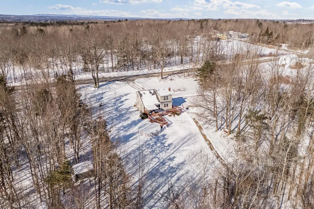 229 Taber Hill Road Vassalboro ME 04989