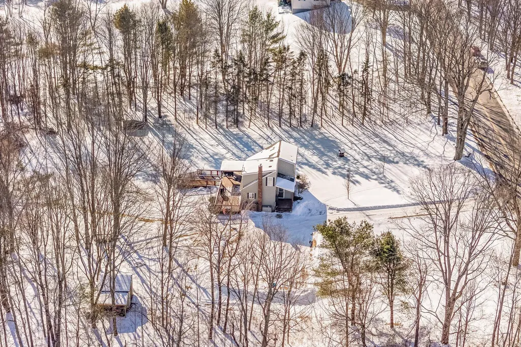 229 Taber Hill Road Vassalboro ME 04989