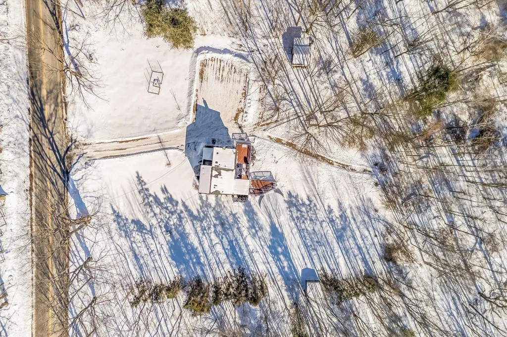 229 Taber Hill Road Vassalboro ME 04989