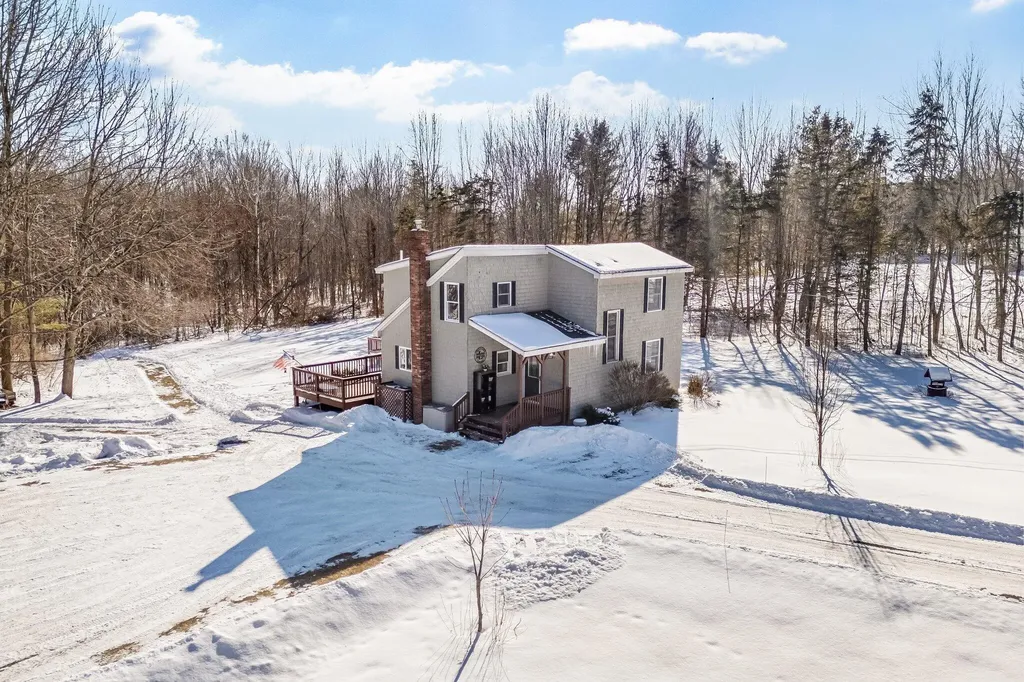 229 Taber Hill Road Vassalboro ME 04989