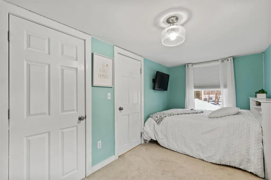 49 Mayberry Road Westbrook ME 04092