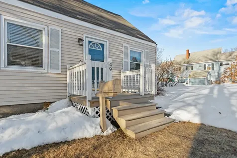 49 Mayberry Road Westbrook ME 04092