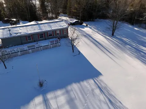 10 Twin Pond Lane China ME 04358