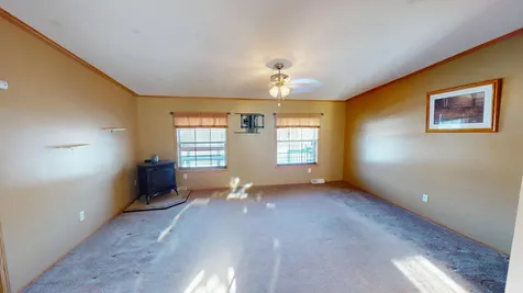 10 Twin Pond Lane China ME 04358