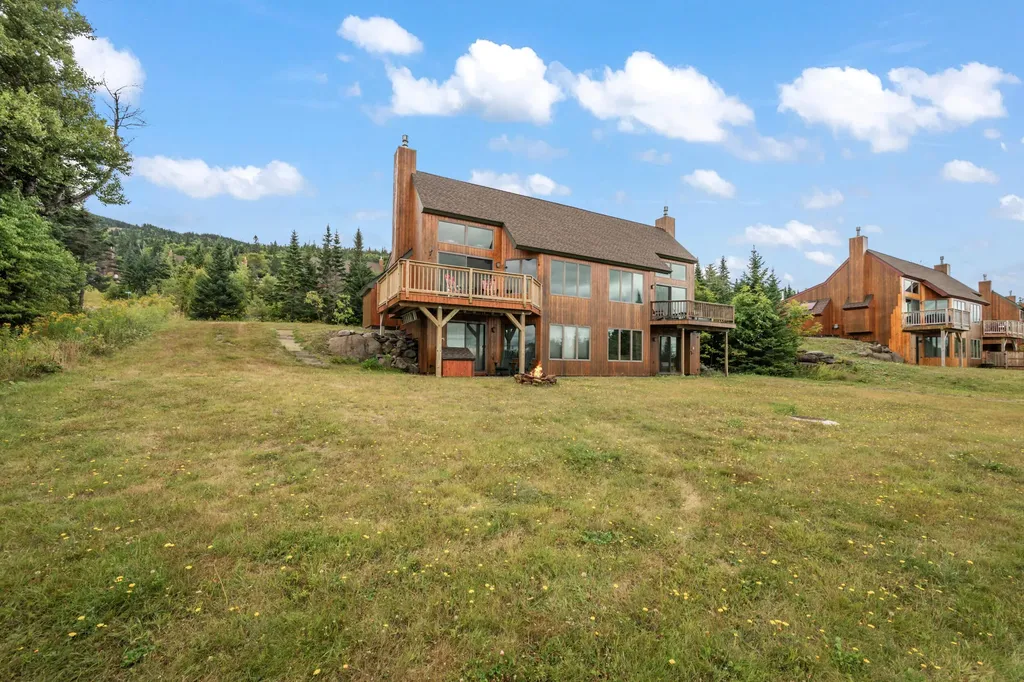 5 Gray Fox Lane Sandy River Plt ME 04970
