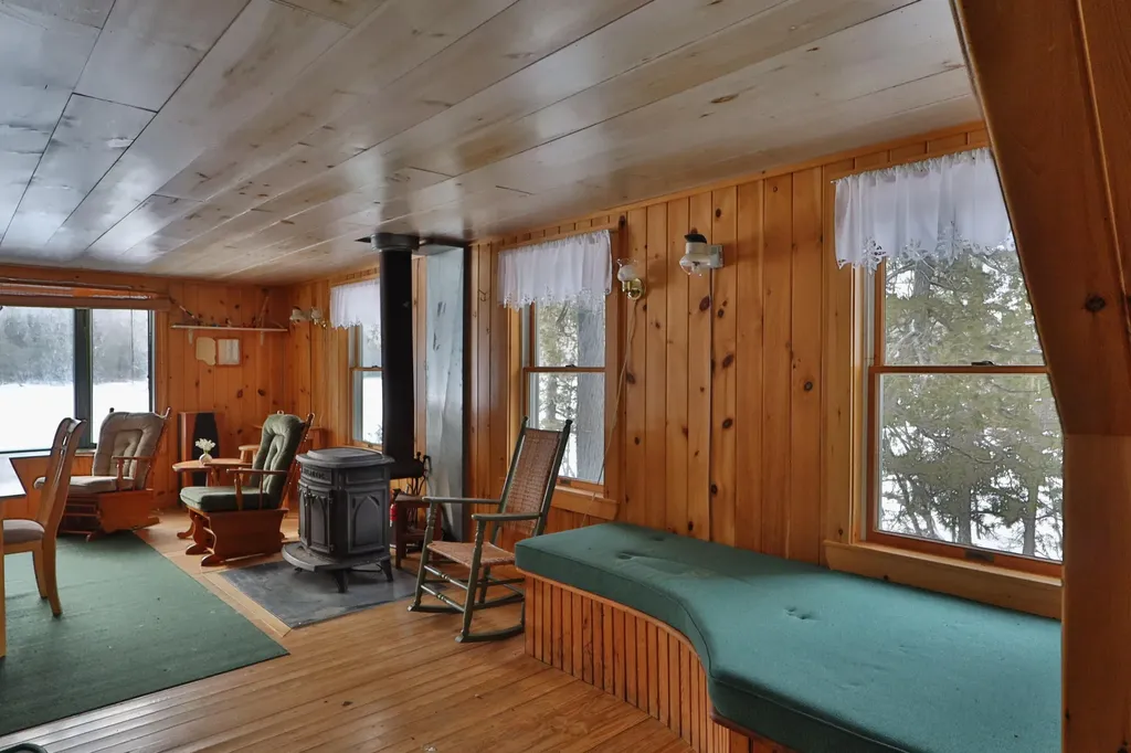5.2 Lobster Lake Lobster Twp ME 04441