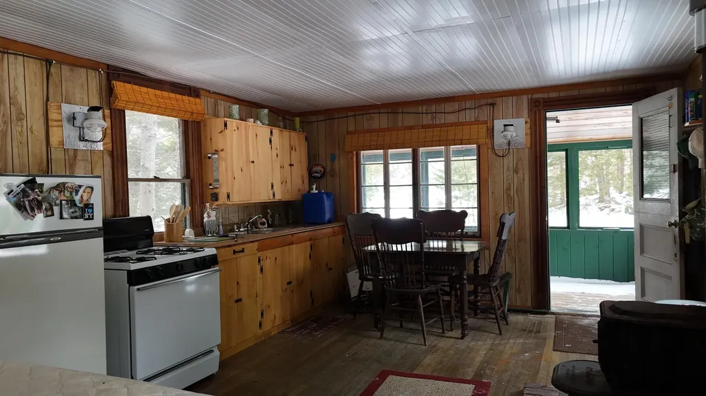 5.2 Lobster Lake Lobster Twp ME 04441