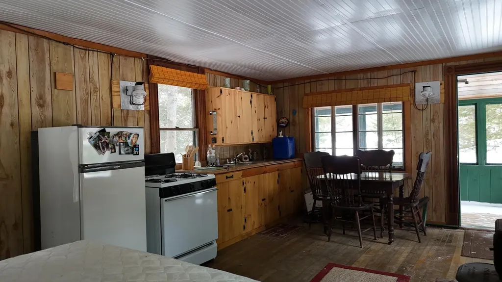5.2 Lobster Lake Lobster Twp ME 04441