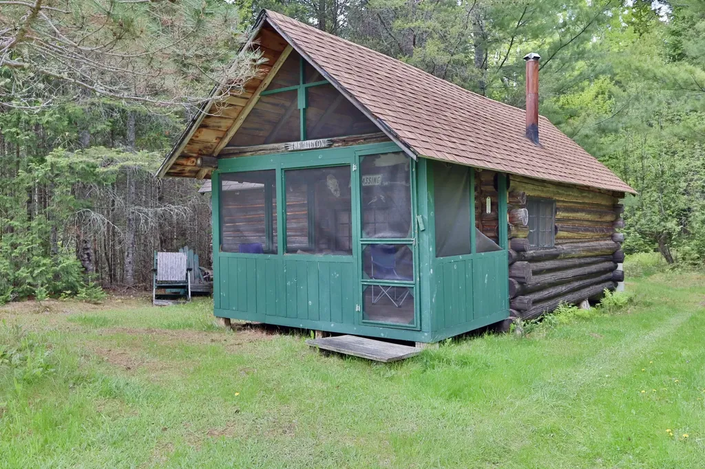 5.2 Lobster Lake Lobster Twp ME 04441