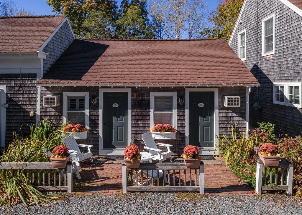 715 State Highway 3 Bar Harbor ME 04609