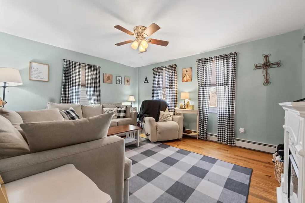 752 Gray Road Gorham ME 04038