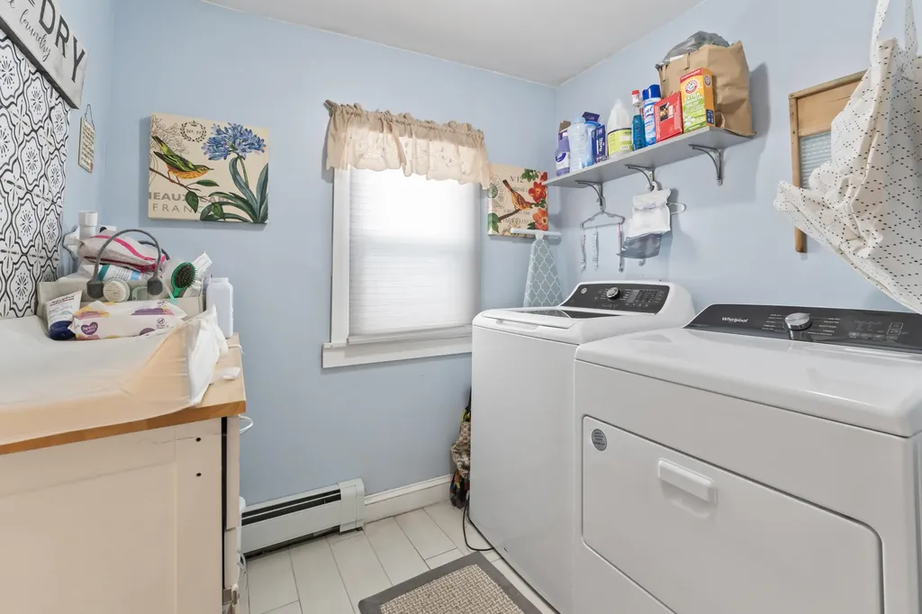 752 Gray Road Gorham ME 04038