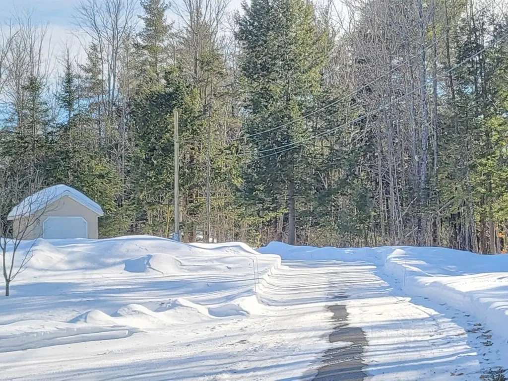 130 Marwick Road Farmington ME 04938