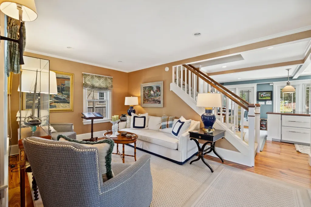 2 Wallace Street Kennebunk ME 04043