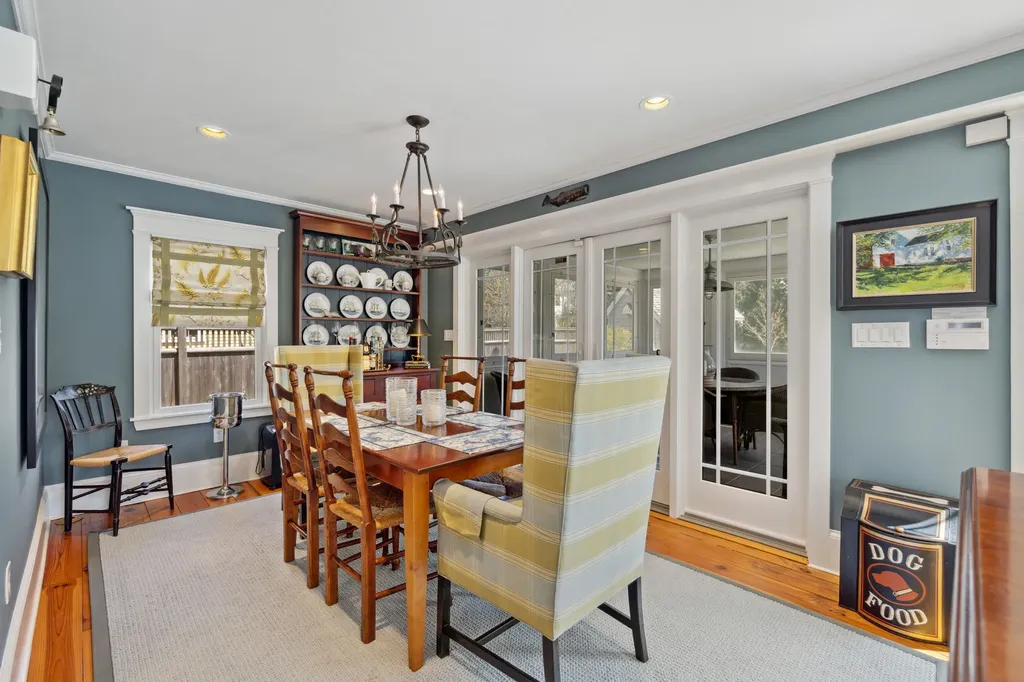 2 Wallace Street Kennebunk ME 04043