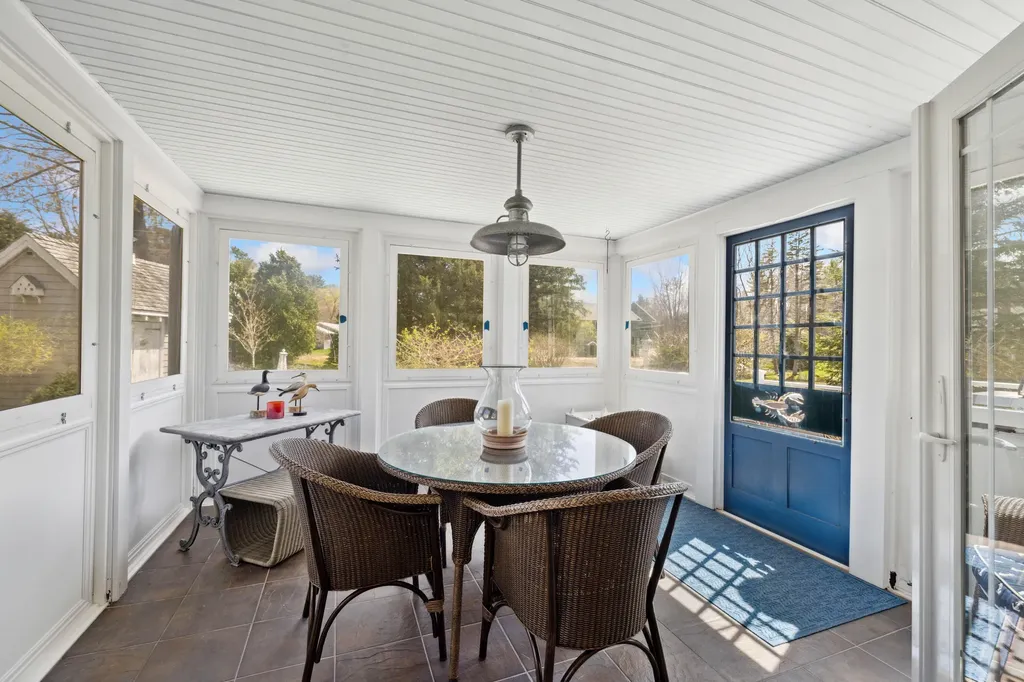 2 Wallace Street Kennebunk ME 04043