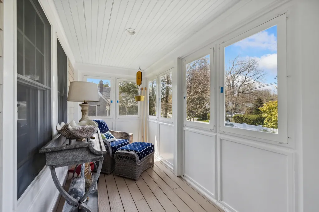 2 Wallace Street Kennebunk ME 04043