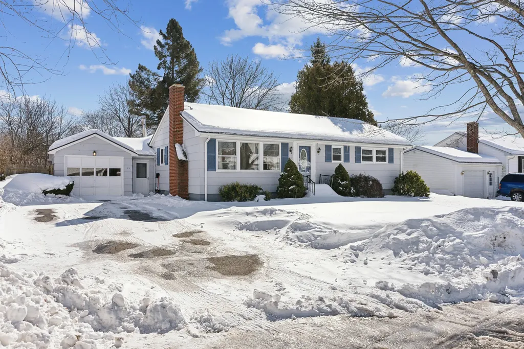 85 Wayside Road Portland ME 04102
