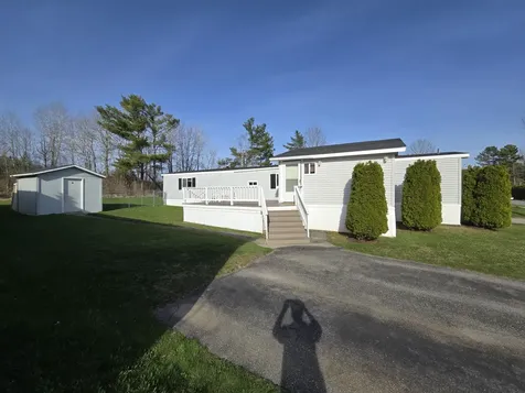 10 E Street Bangor ME 04401