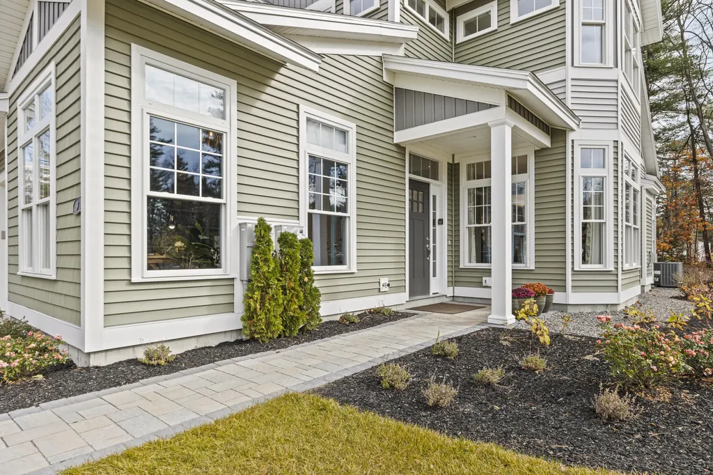 22 Plover Way South Portland ME 04106