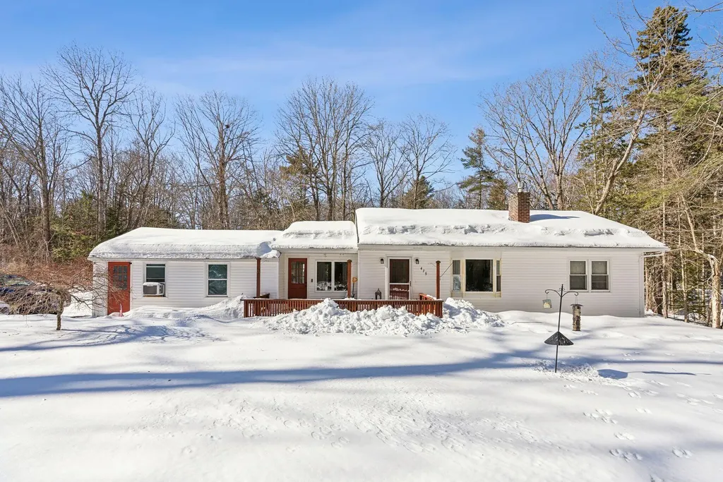 475 Mitchell Road Cape Elizabeth ME 04107