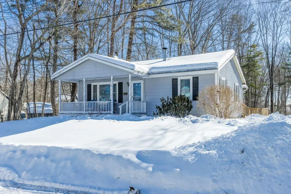 92 Avalon Road Portland ME 04103