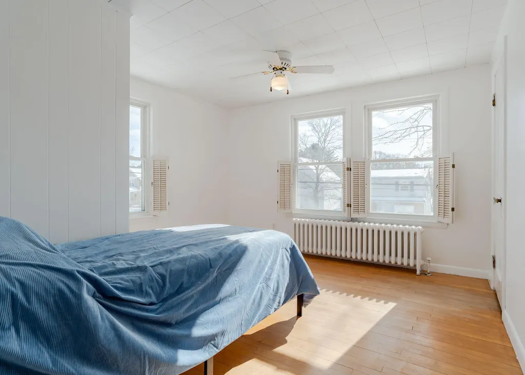 223 Lake Street Auburn ME 04210