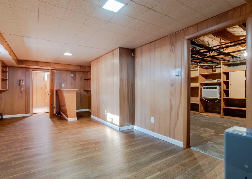 223 Lake Street Auburn ME 04210