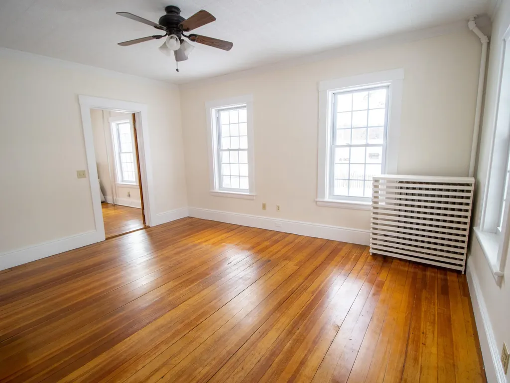 13 Bridge Street Porter ME 04068