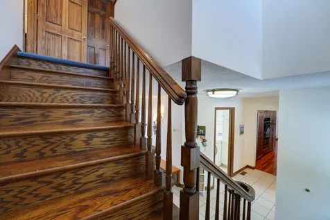 16 Village View Jay ME 04239