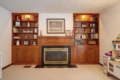 16 Village View Jay ME 04239
