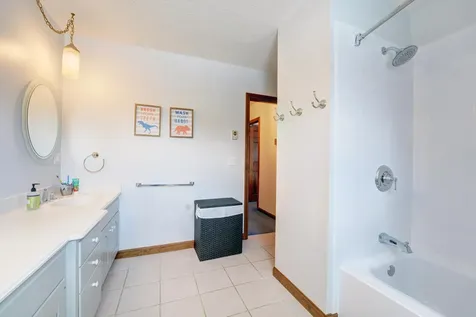 16 Village View Jay ME 04239