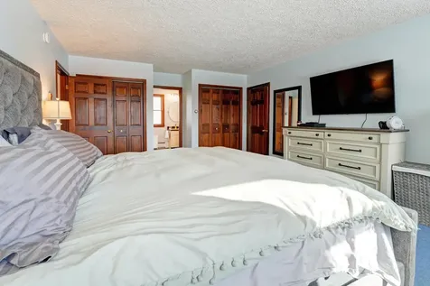 16 Village View Jay ME 04239