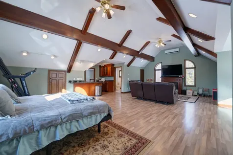 16 Village View Jay ME 04239