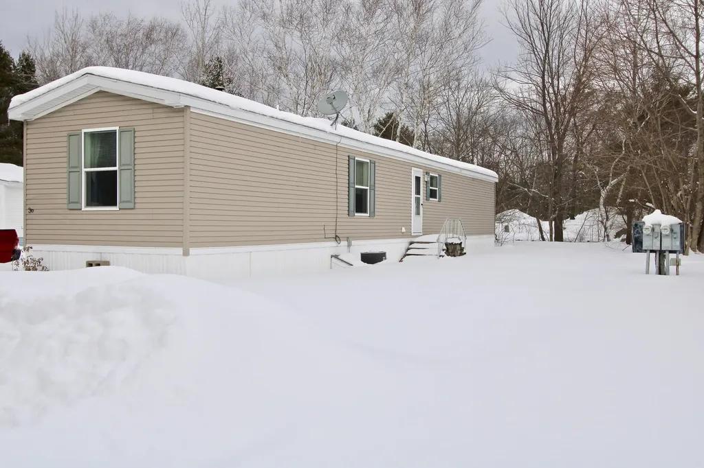 154 West Street Biddeford ME 04005