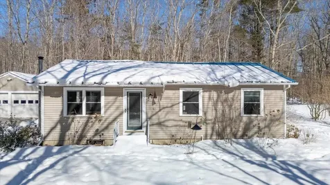 39 Mount Pleasant Street Rockport ME 04856