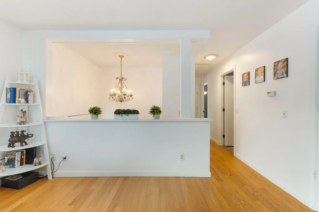 37 Page Avenue Wiscasset ME 04578