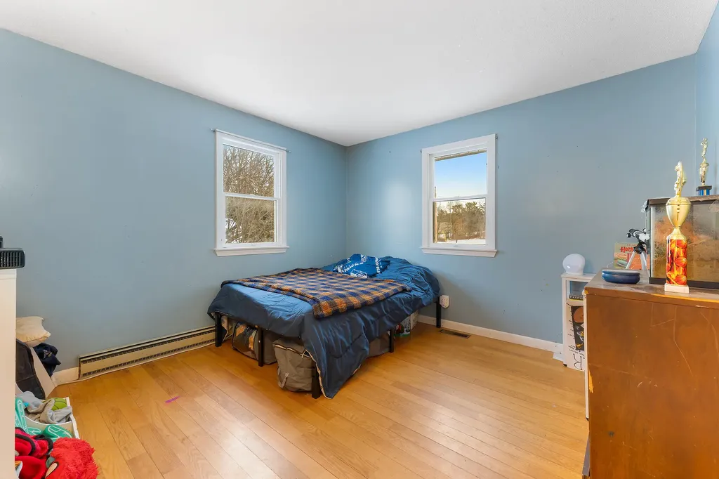 37 Page Avenue Wiscasset ME 04578
