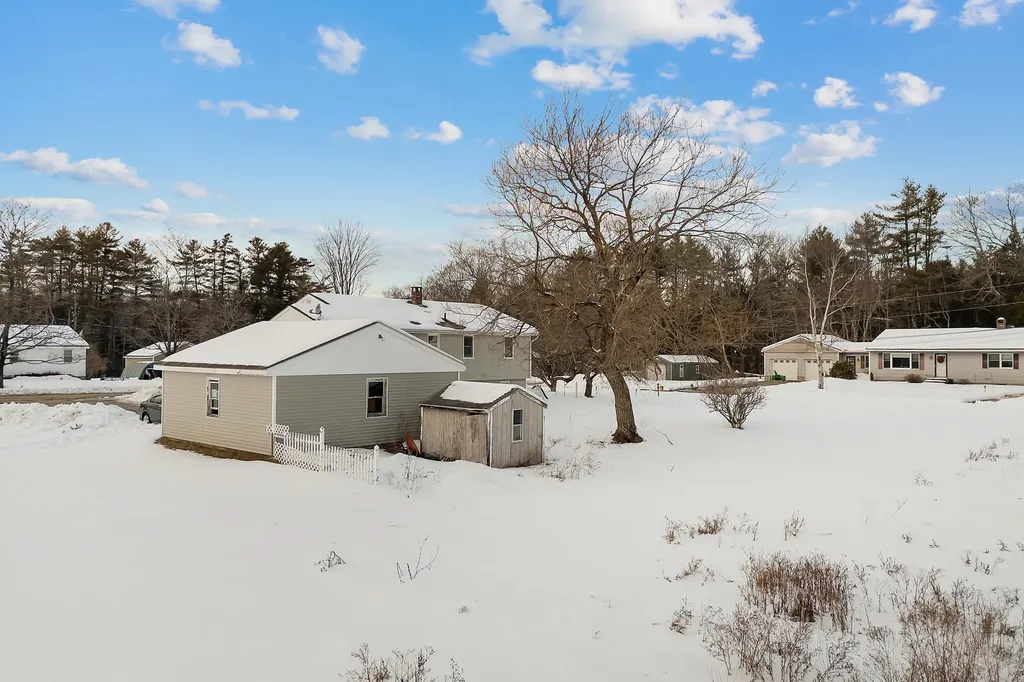 37 Page Avenue Wiscasset ME 04578