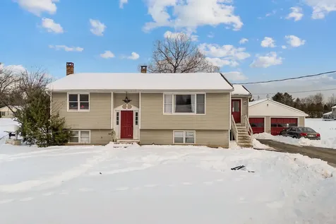 37 Page Avenue Wiscasset ME 04578