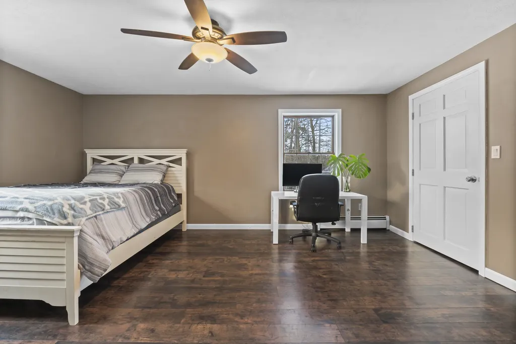 93 Limerick Road Arundel ME 04046