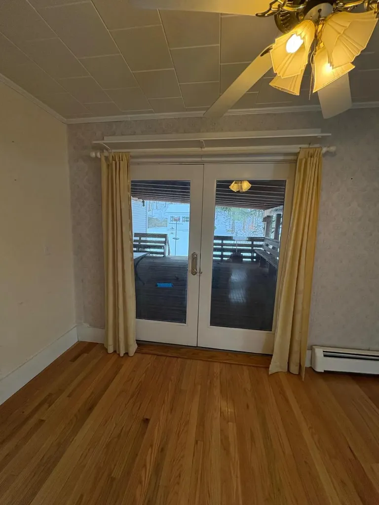 16 Bartlett Street Gardiner ME 04345