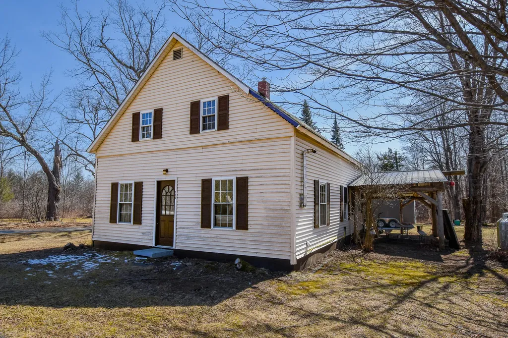 119 Main Street Canaan ME 04924