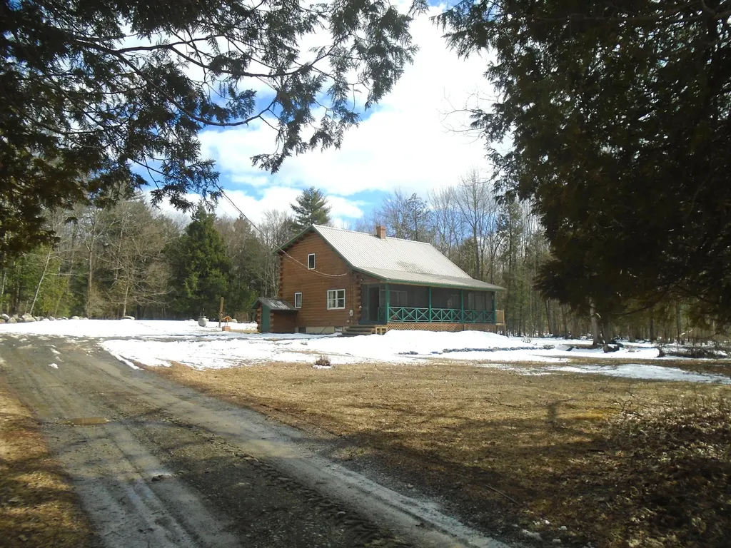 190 Snow Pond Road Oakland ME 04963