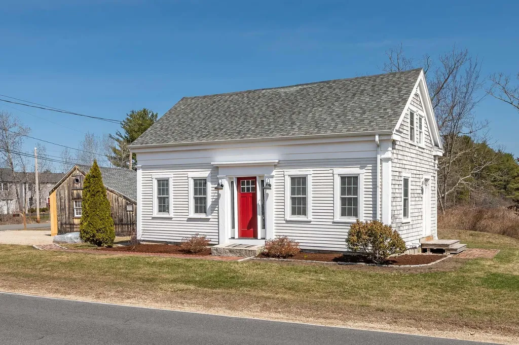 433 Cider Hill Road York ME 03909